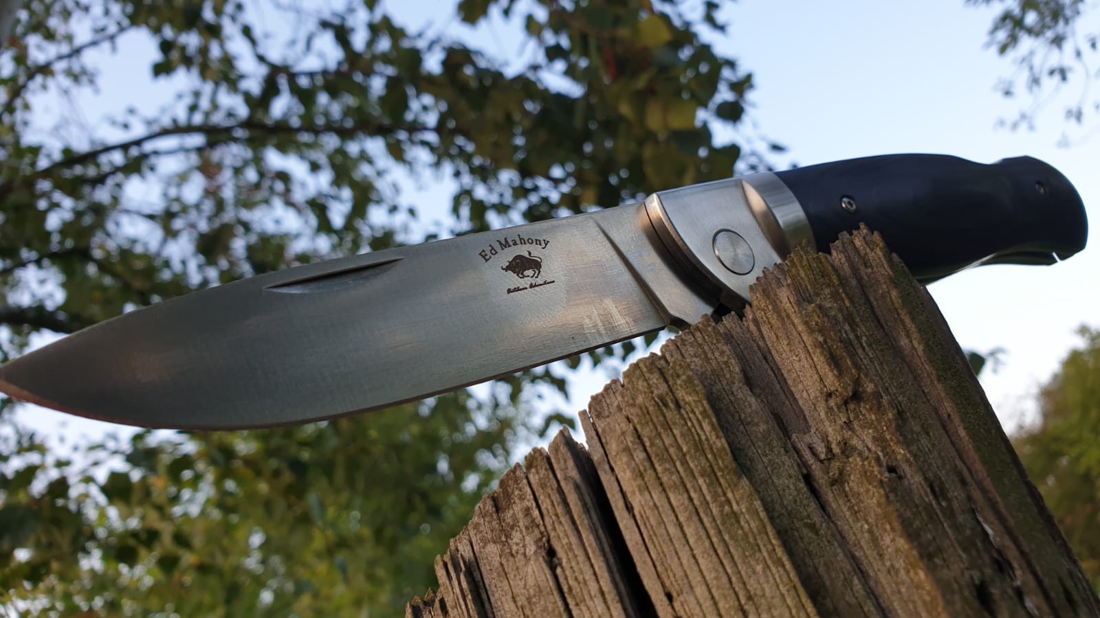 ED MAHONY Ebony Folder 3rd Generation, Taschenmesser, Pakkaholz Griffschalen, Backlock, 440C ED MAHONY