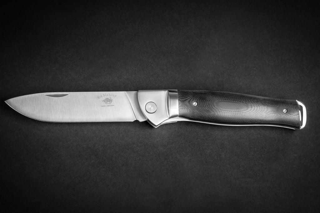 Ebony Folder 3rd Generation aus der Ground Zero Serie Liner Lock, mit Fibercarbon Griffschalen ED MAHONY