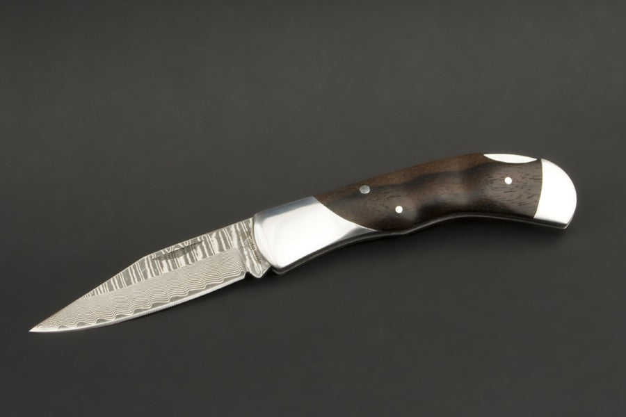 IZUMI ICHIAGO Red Hawk Folder, Taschenmesser aus Japanischem VG-10 Damaststahl mit Lederetui IZUMI ICHIAGO