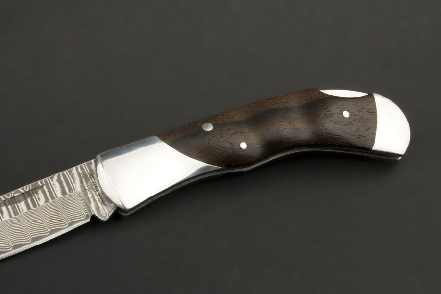 IZUMI ICHIAGO Red Hawk Folder, Taschenmesser aus Japanischem VG-10 Damaststahl mit Lederetui IZUMI ICHIAGO