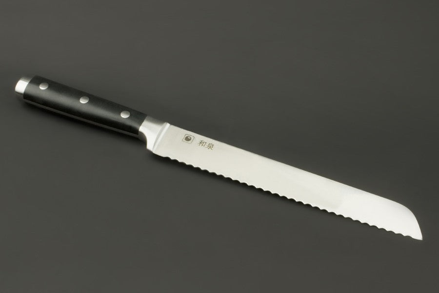 IZUMI ICHIAGO Brotmesser (Japanischer Schliff – doppelseitig)  aus Japanese High Carbon Edelstahl, Griff aus Tecaran IZUMI ICHIAGO
