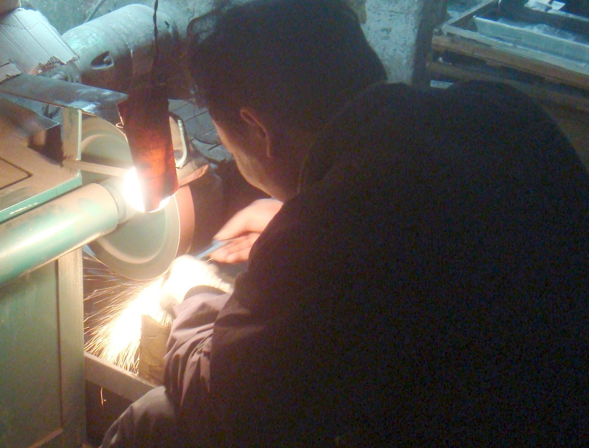 Schleifservice für Küchen- / Brotmesser NEW EDMAHONY