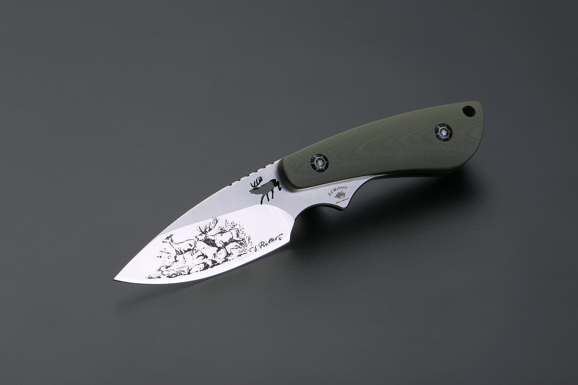 PUMA IP/ Ed Mahony red deer, G10 grün, D2 Stahl, Rothirsch im Wald ED MAHONY