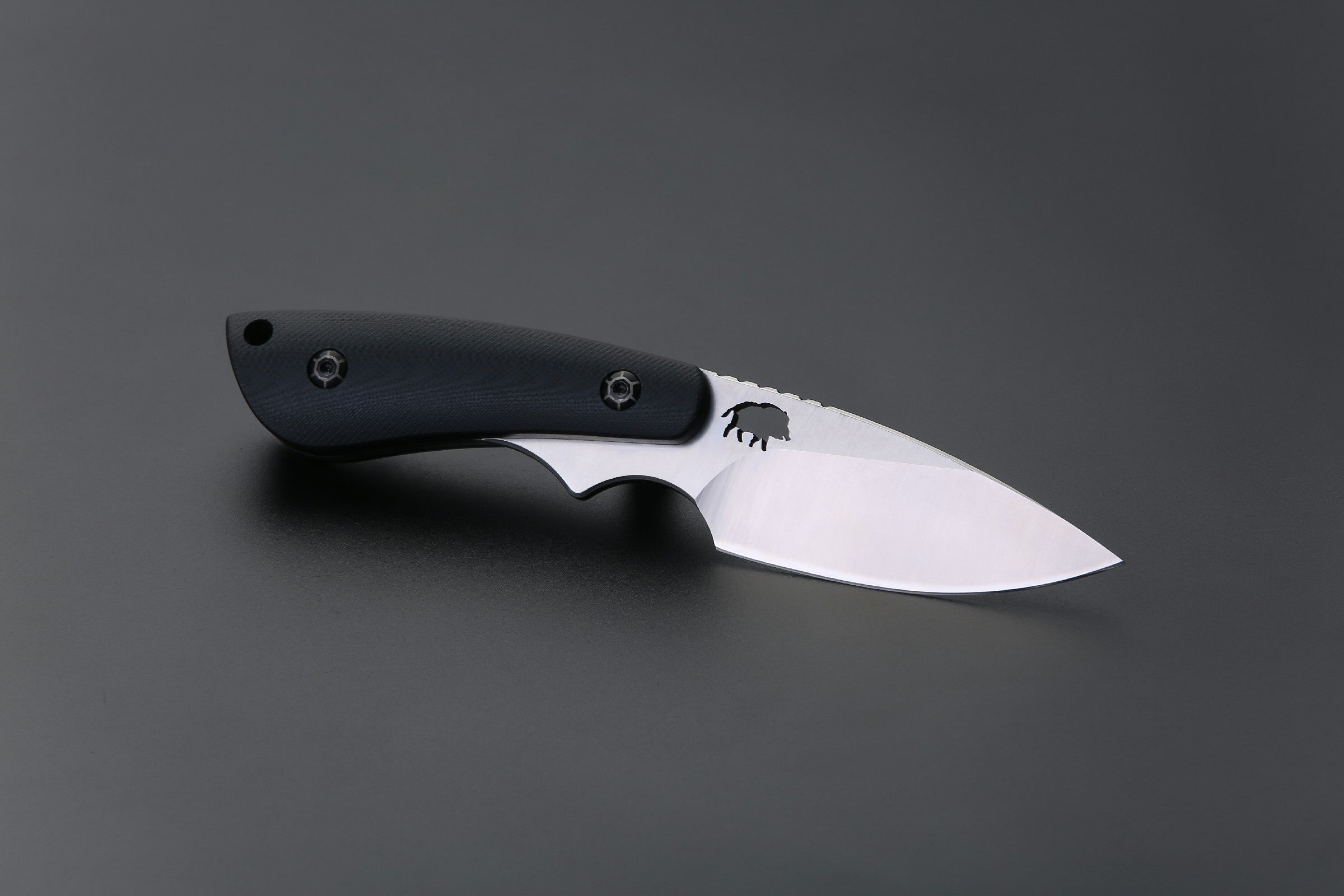 PUMA IP / Ed Mahony wildboar I, G10 SCHWARZ , D2 Stahl, Keiler im Wald ED MAHONY