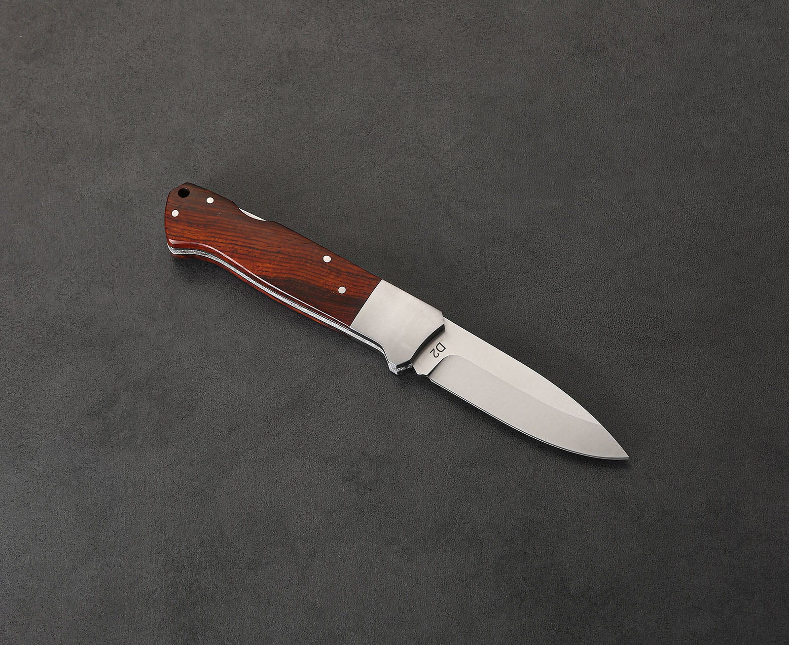 ED MAHONY Buffalo Folder III, Taschenmesser, D2 Stahl,  Sandelholz Griffschalen ED MAHONY