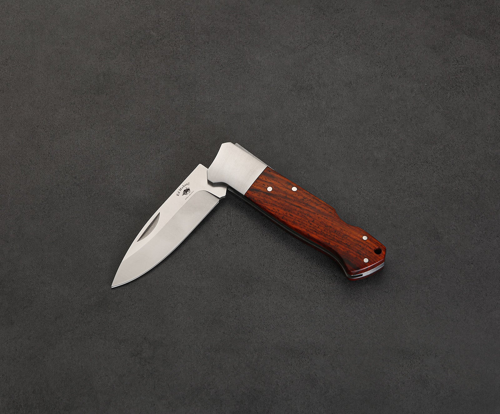 ED MAHONY Buffalo Folder III, Taschenmesser, D2 Stahl,  Sandelholz Griffschalen ED MAHONY