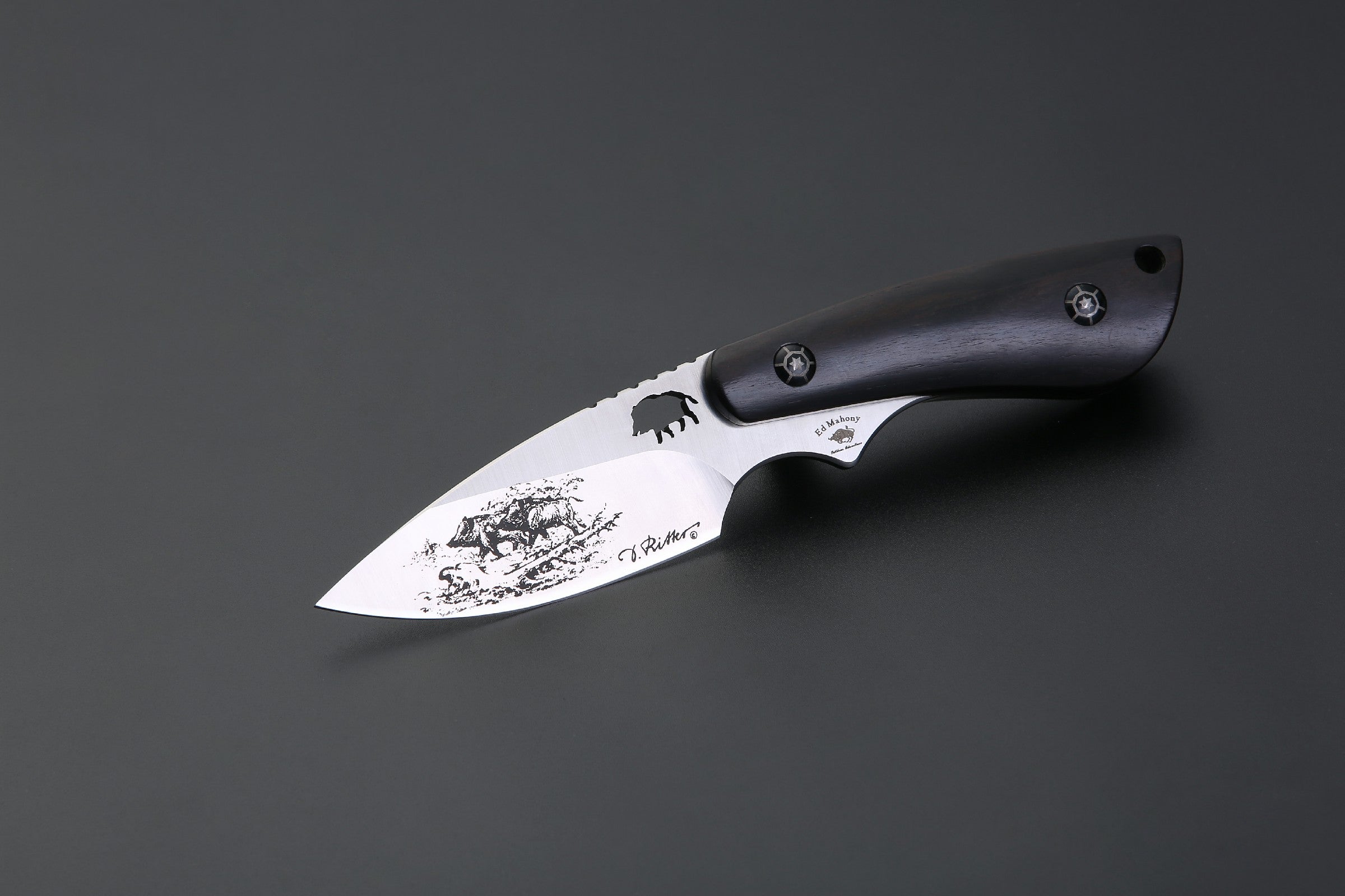 PUMA IP / Ed Mahony wildboar II (zwei Wildschweine),  Ebenholz ED MAHONY