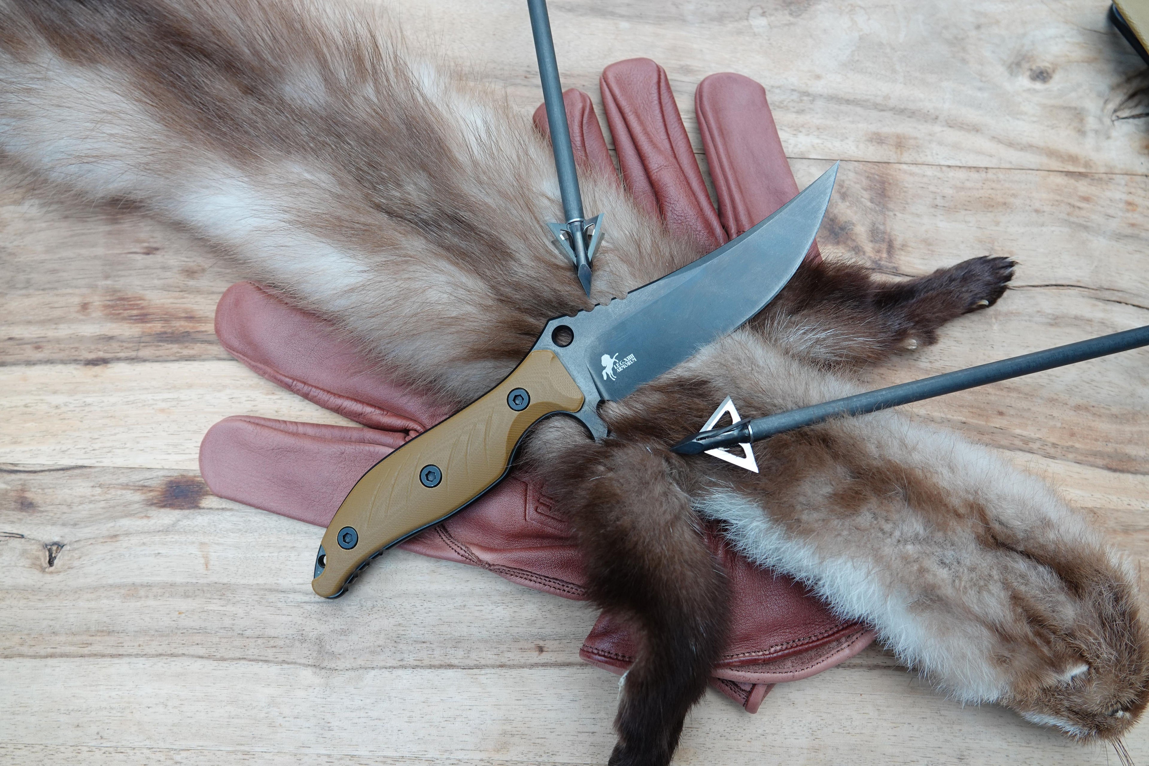 OMNIVORE Lightweight EDC, Outdoor und Self-Defence Messer mit Kydexscheide ED MAHONY