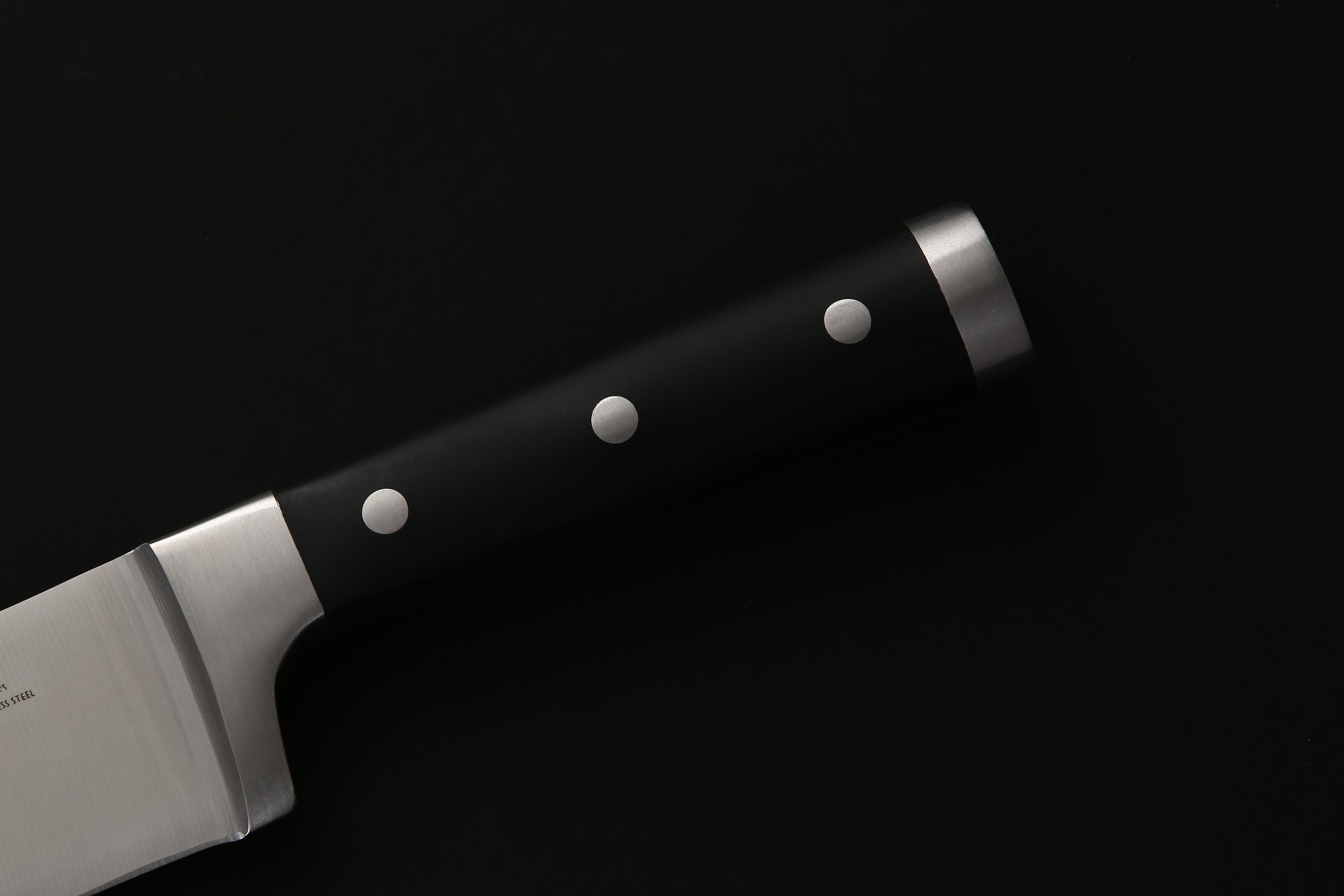 IZUMI ICHIAGO Santoku Fisch-, Fleisch- und Gemüsemesser,  aus Japanese High Carbon Edelstahl, Griff aus Tecaran IZUMI ICHIAGO
