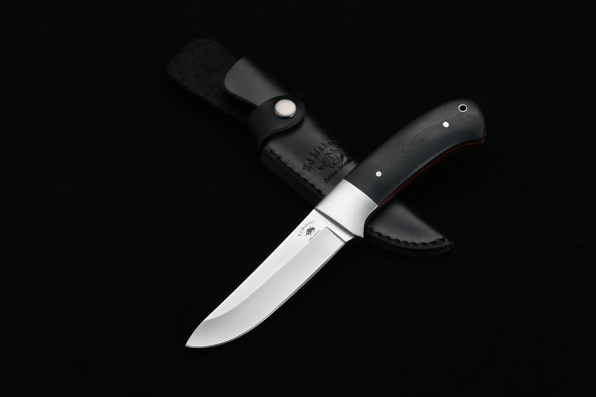 ED MAHONY Sika deer Hunter, Jagdmesser, Griffschalen aus Glaserfaserkarbon mit roter Fibereinlage, 440C NEW EDMAHONY